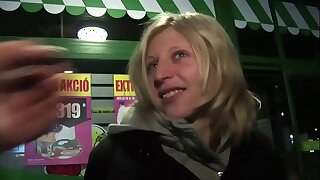 Easy Version - Giulia is seduced and fucked by a drunken stranger
