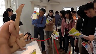 Fucking Japanese Teens At The Tastefulness Show
